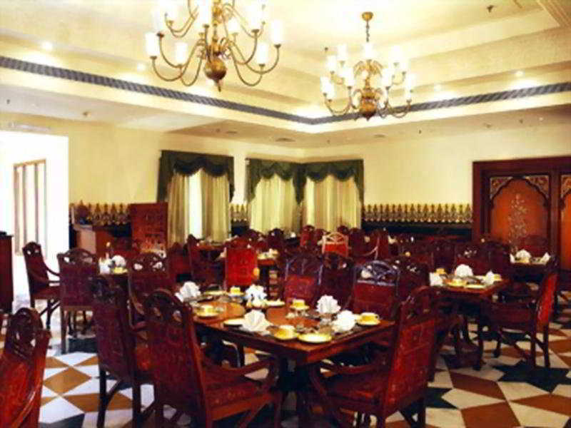The Ummed Jodhpur Palace Resort & Spa Restaurant photo